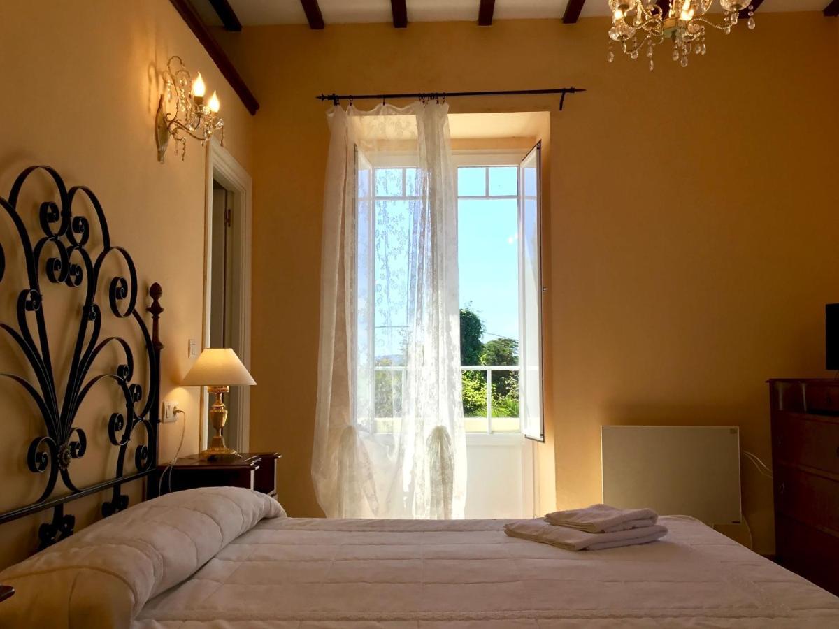 Villa Auristela Navia Bagian luar foto